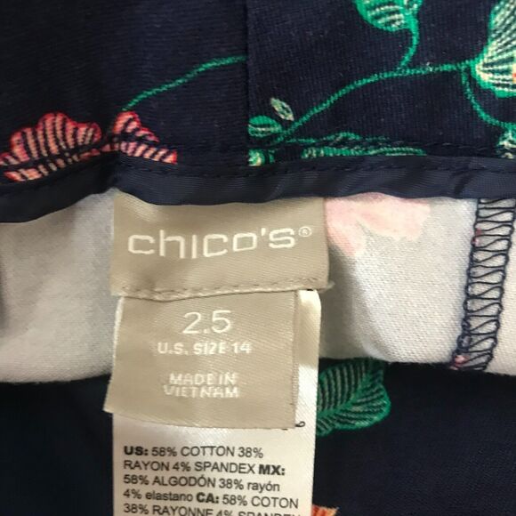 Chicos Crop Pant Womens 14 Blue Floral Flat Front Stretch High Waist Straight - Picture 4 of 8